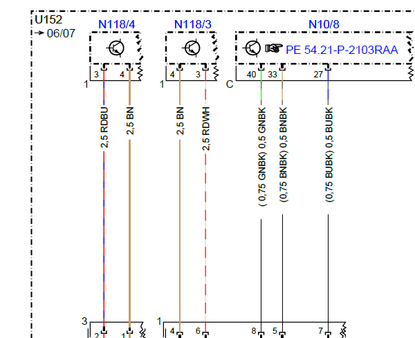 2009年奔驰R300油泵电路图